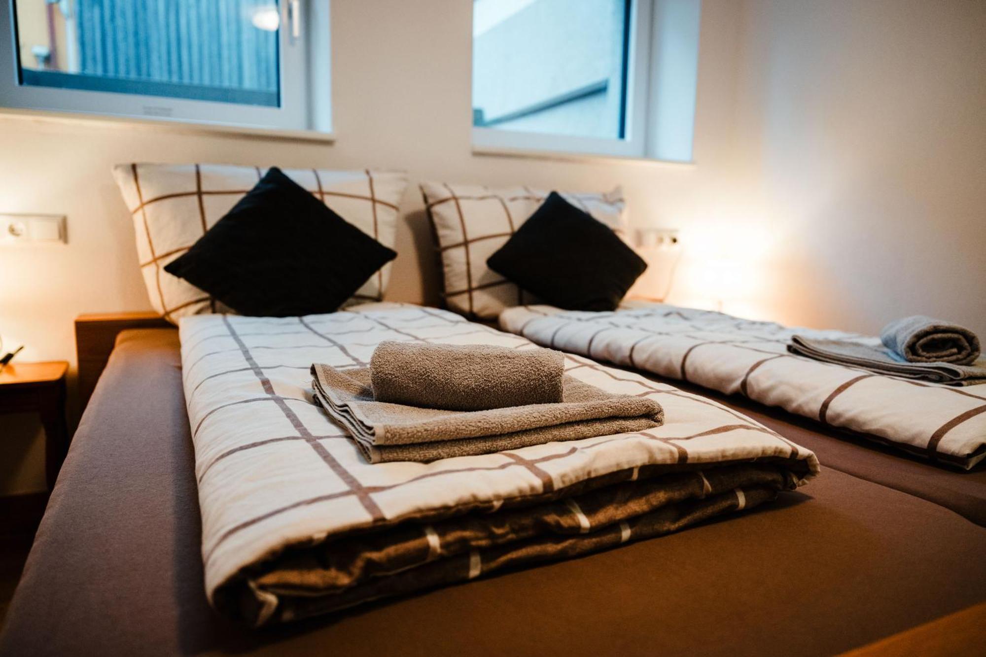 Mitzis Stubn Apartments - Bad Goisern - 24-Hour Self Check-In Exterior foto